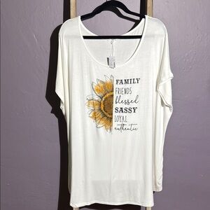 Sunflower Graphic Tee – “Family, Friends, Blessed, Sassy”
